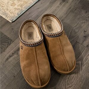 UGG Men's Brown Suede Slip-Ons size 12